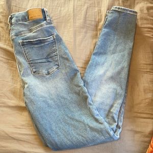 Curvy American Eagle skinny jeans, new!